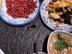 -老北京胡同味道二荤铺(酒仙桥店)