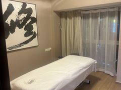 -修申骨雕小颜脊柱骨盆管理产后修复