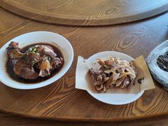 -赶海部落海鲜城(海阳路店)