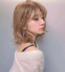 -时尚殿堂明星门店