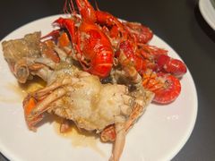 -钱小奴海鲜自助黑金店(杭州滨江龙湖店)