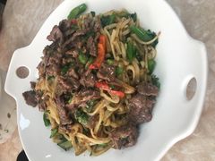 -华威达牛庄(黄埔大道西店)
