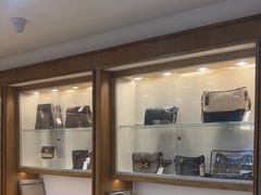 -品真阁华夏典当行(四通桥店)