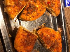 蒜茸烤饼-六福烧烤酒馆(秦隆步行街店)