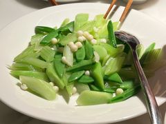 -初蓉丨遇见新川菜(亲贤街荣耀店)