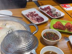 -养牛邓·潮汕牛肉海鲜自助火锅(广州店)