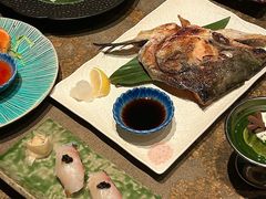 -贰捌零叁精致料理(钱湖店)