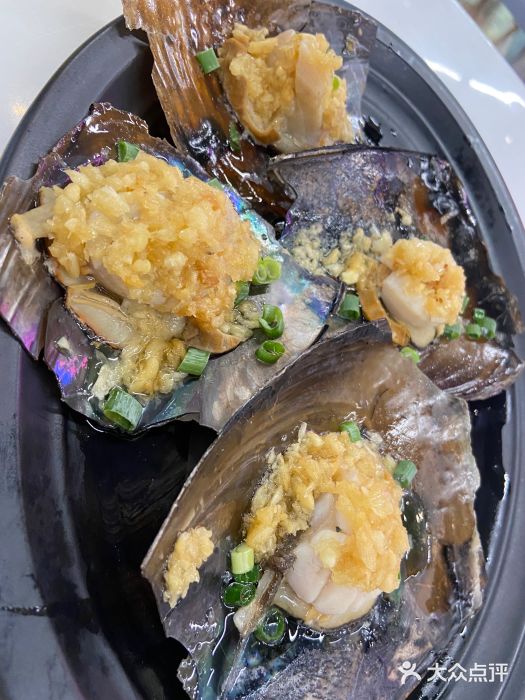 渔文乐·海鲜大排档(千灯湖店)炭烧生蚝图片