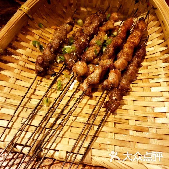 串大叔的小酒馆串串烧烤