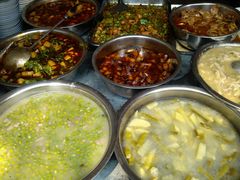 -十一街苍蝇馆子转经消江湖菜(九眼桥十一街店)