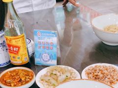秃黄油-裕兴记•蟹黄面馆(人民广场店)