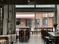 -VOYAGE COFFEE 咖啡烘焙工坊店(798艺术区店)