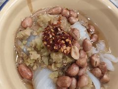 刮凉粉-东排食堂长沙小吃大排档(五一广场店)