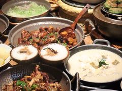 -吃饭皇帝大土家民族菜(正大广场店)