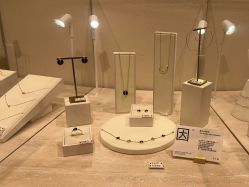 -YIN隐(西岸中環精品店)