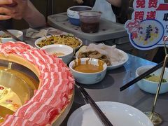 -刘一手重庆火锅(万达广场颍泉店)