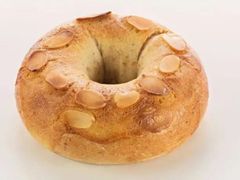 奶酥贝果-小飞象面包公社(珠江路金鹰店)