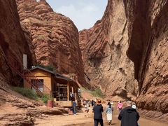 -天山神秘大峡谷