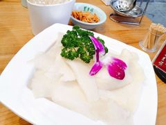 -星巴克臻选(盐城金鹰聚龙湖店)