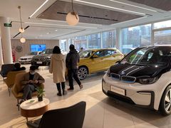 -北京宝诚宝马4S店