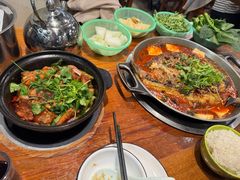 -重庆鸡公煲·青锅花椒鱼(牡丹江路店)