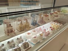 面包甜点陈列柜-好利来(建筑大学店)