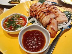 炭烧松阪猪-瓦城泰国料理(芮欧百货店)