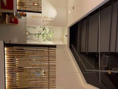 -蜜桃餐厅·伴山(绿宝广场店)