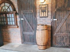 -逃脱反斗城沉浸剧情密室(阳光新业中心店)