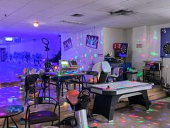 -鹰翔保龄球(复兴门店)