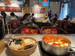 -尚尚仙·酸汤猪手·猪肚鸡火锅(华联万柳购物中心店)