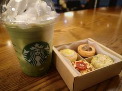 -星巴克(杭州银泰城西一店)