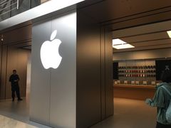 -Apple零售店(华贸购物中心店)