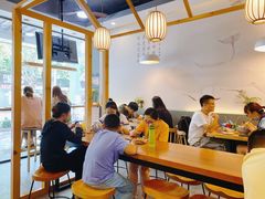 -红小满休闲餐厅(十全街店)