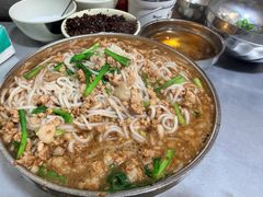 -正宗杨记普洱酸醋米线(总店)