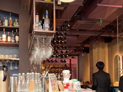 -Brut Eatery Wine Bar & Restaurant (建国东路店)