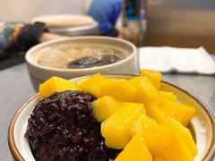 芒果白雪黑糯米-小团圆糖水铺(襄阳南路店)