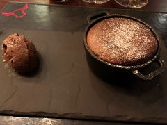 -恰餐厅及酒吧 CHAR Bar & Grill (北京丽都皇冠假日店)