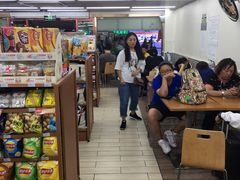 -全家便利店(莲花池东路店)