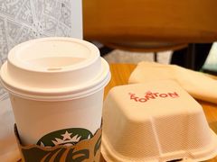 -星巴克(上海长宁来福士1F店)