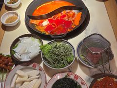 -渝掌柜重庆老火锅餐厅(酒吧街店)