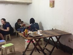 大堂-胡仁根胡记炸炸炸
