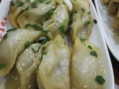 牛肉鍋貼-小姜锅贴(凤凰街店)