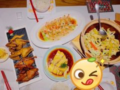 蒜蓉铜盘焗大头虾-大鸽饭(岗顶店)