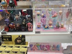 -泡泡玛特POPMART(万达店)