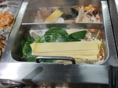 -新艺自助美食城(中山路店)