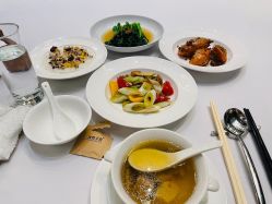 -英芬国际月子中心(岛屿度假月子·洲至奢选香岚店)