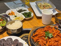 -延边河坝烧烤串城(车公庙店)