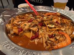 -胖哥俩肉蟹煲(湖滨银泰in77店)