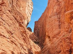 -天山神秘大峡谷